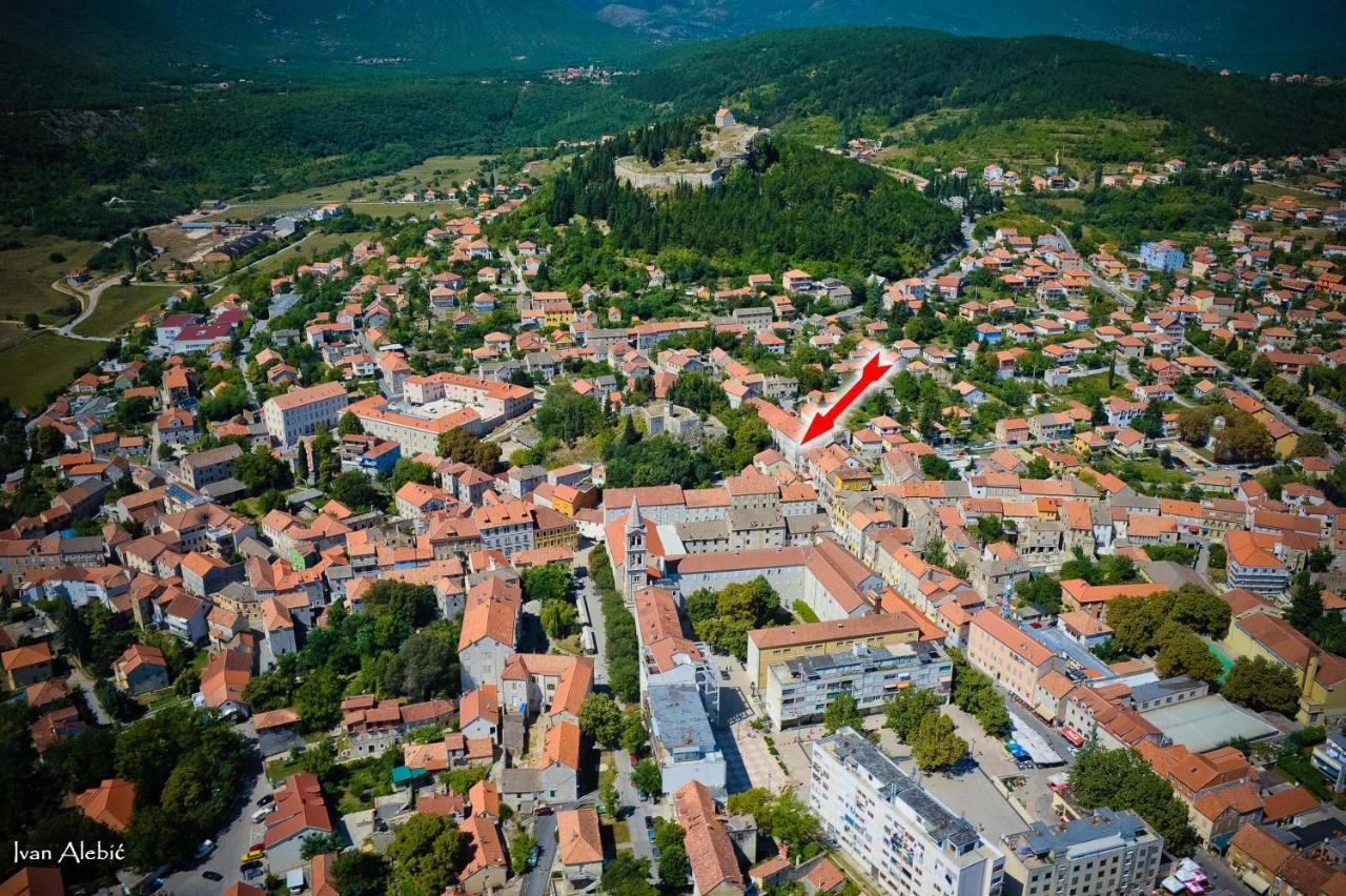 Hostel Sinj Bagian luar foto